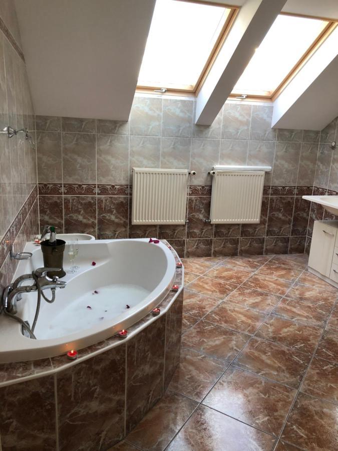 Apartament W Centrum Kolobrzegu Luaran gambar